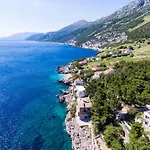 Apartamento Plavac Mali-4 By Interhome Potomje