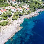 Apartamento Plavac Mali-4 By Interhome