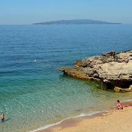 Plavac Mali-4 By Interhome Potomje