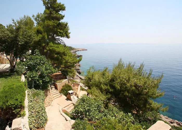 公寓 Plavac Mali-4 By Interhome *