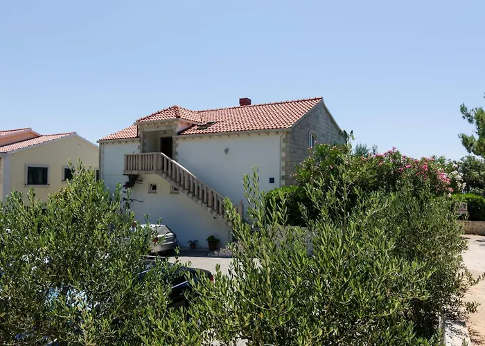 Plavac Mali-4 By Interhome 公寓