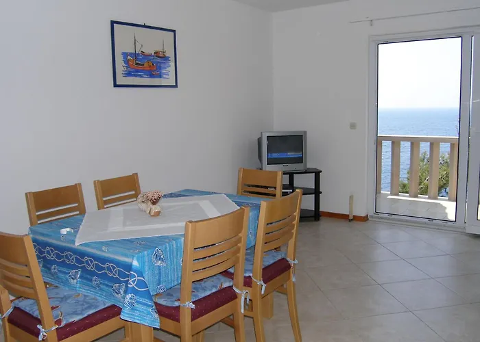 Plavac Mali-4 By Interhome *