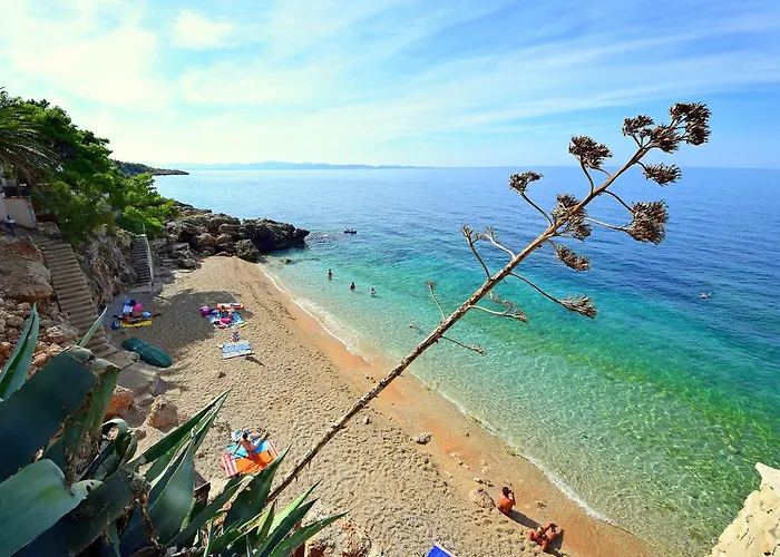 Plavac Mali-4 By Interhome Potomje